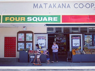 Matakana Four square shop